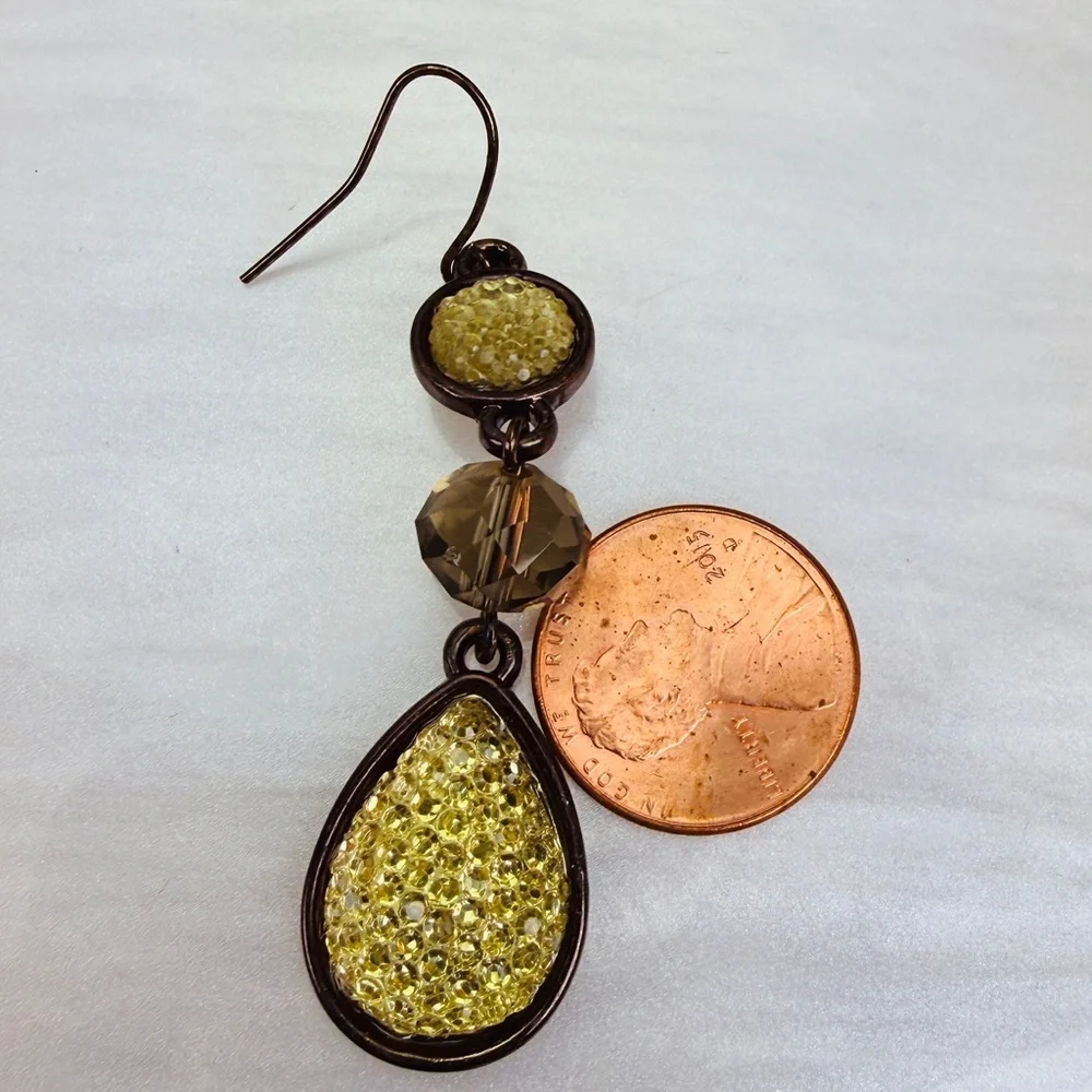 Gorgeous, champagne bling, long dangle pierced earrings